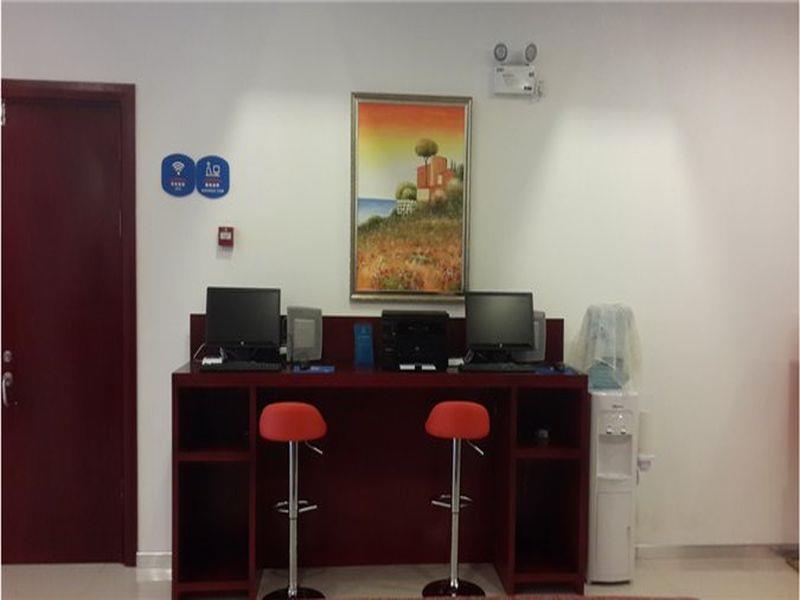 Hanting Express Qingdao South Chongqing Road Ngoại thất bức ảnh